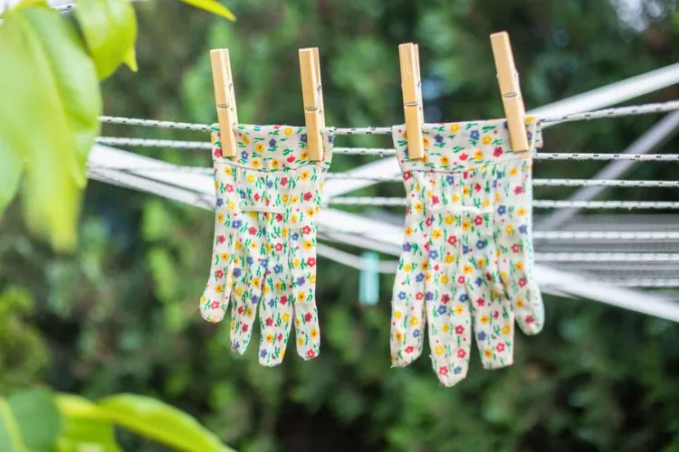 Drying Gardening Gloves